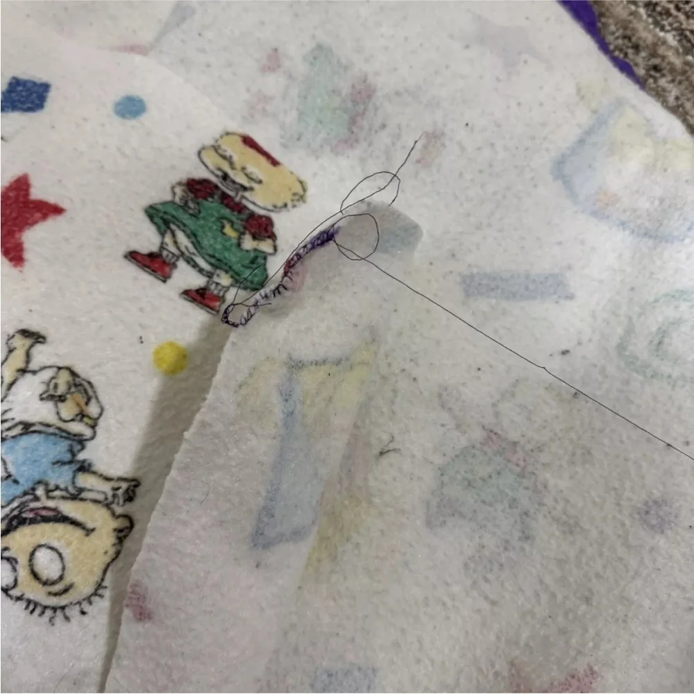 Vintage Nickelodeon Rugrats 71”x 90” Purple Trim Blanket (1998) - Picture 4 of 7